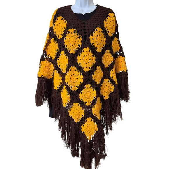 Handmade Jackets & Blazers - Vtg GrannySquare Poncho Shawl Cape Handmade Crochet Boho Hippie Fringe Knit 70s